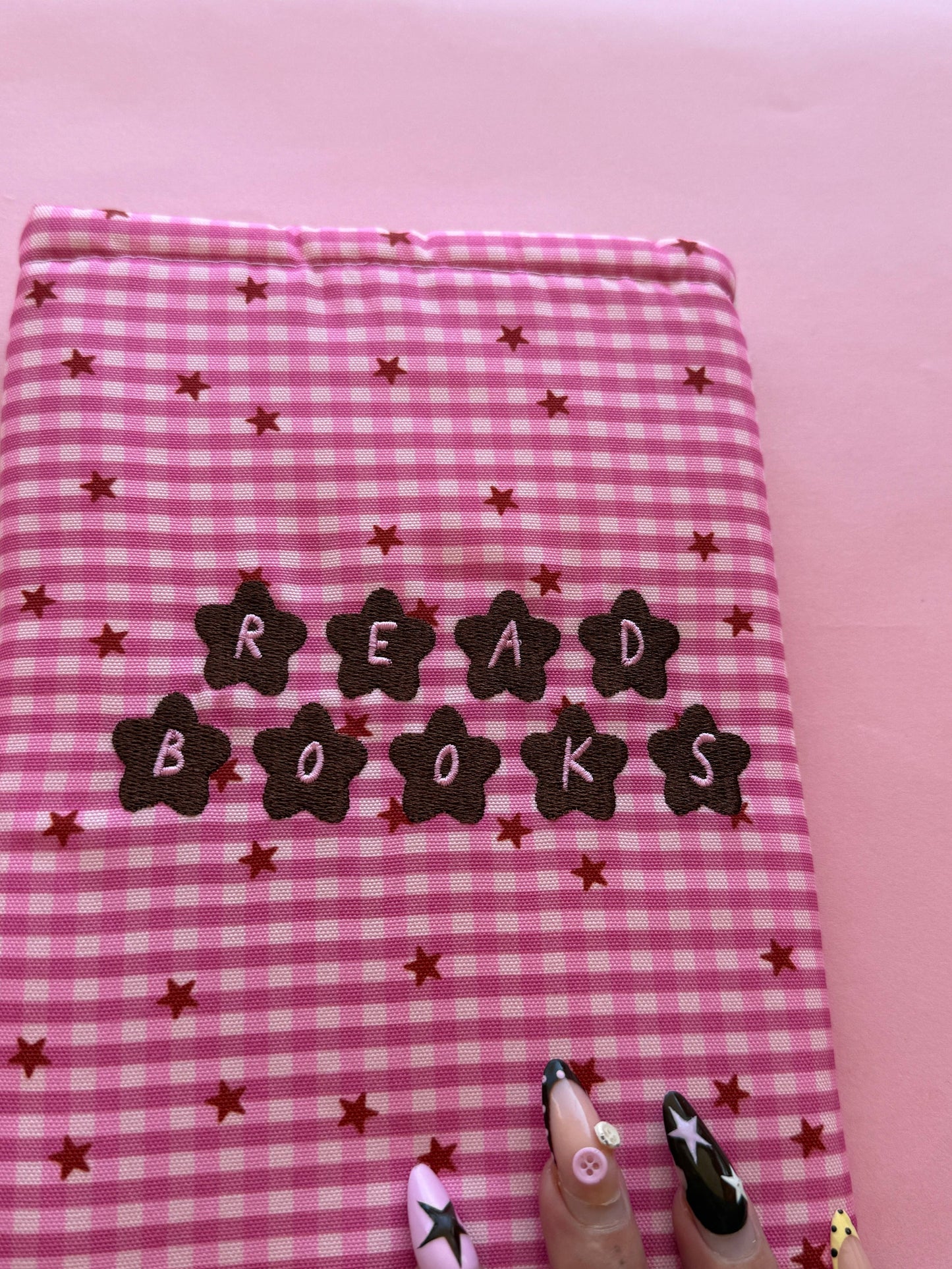 Gingham Embroidered Kindle Sleeve