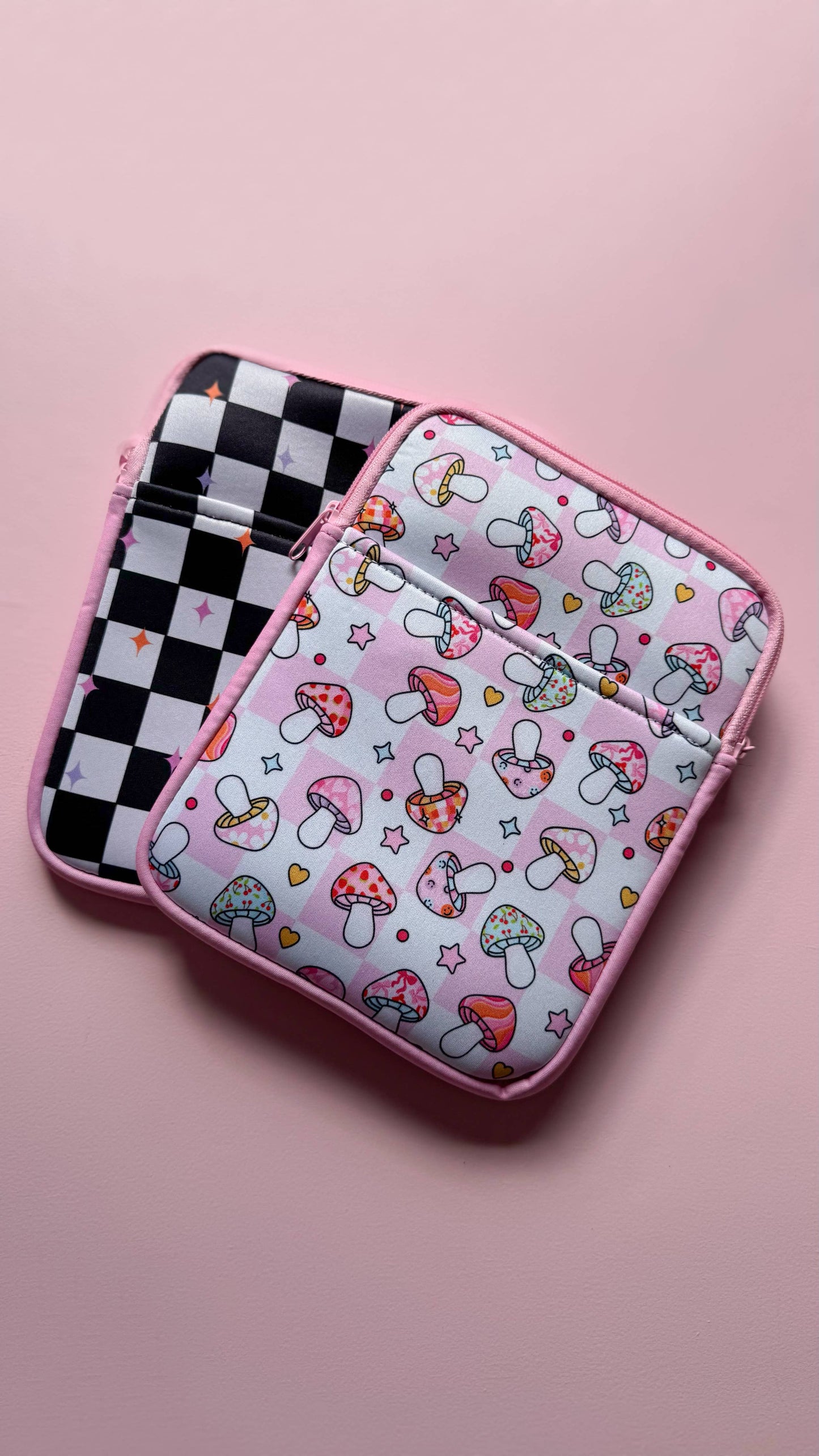 Checkered Kindle/Book Sleeve