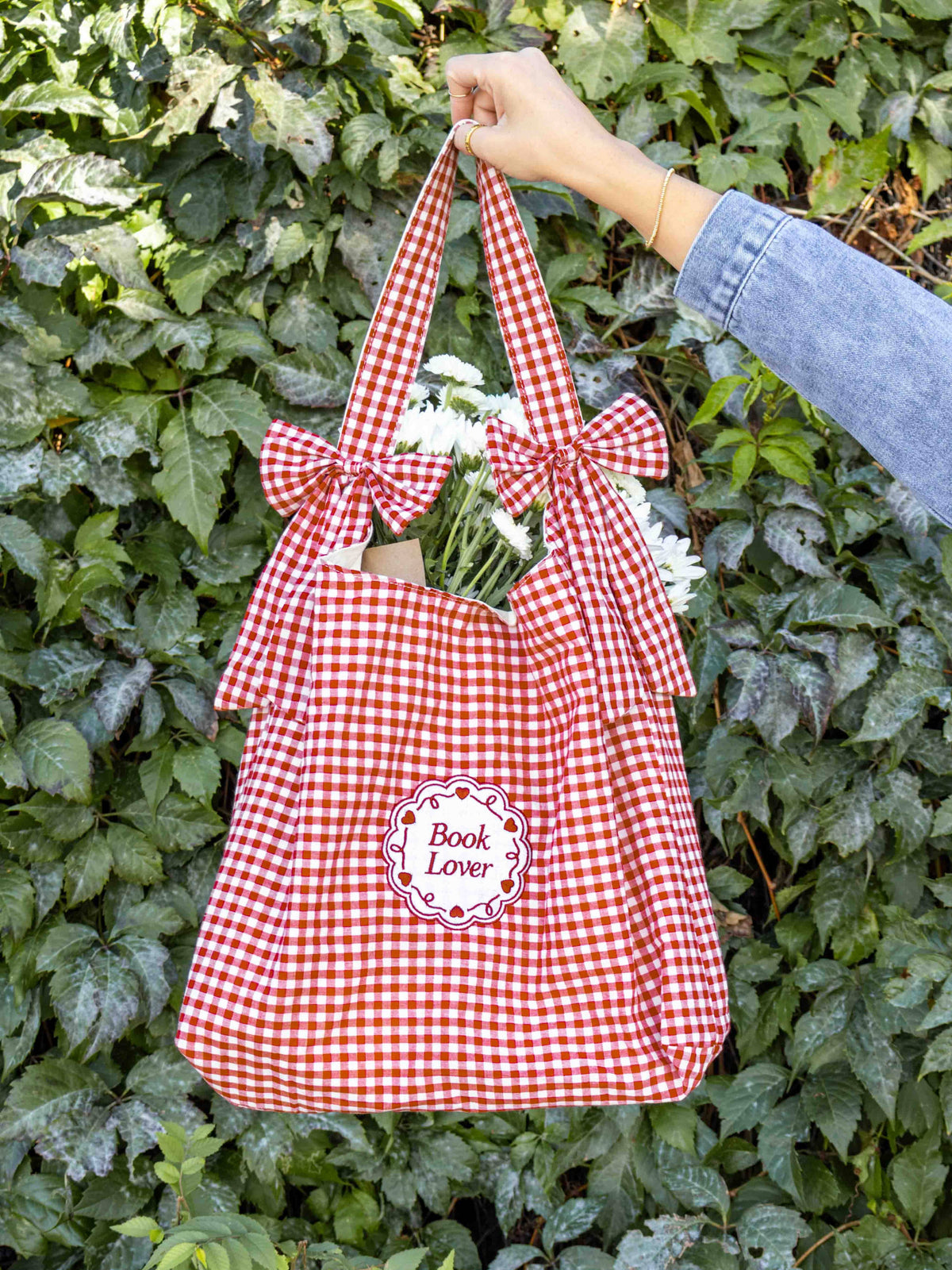 Book Lover Bow Tote: Maroon Gingham