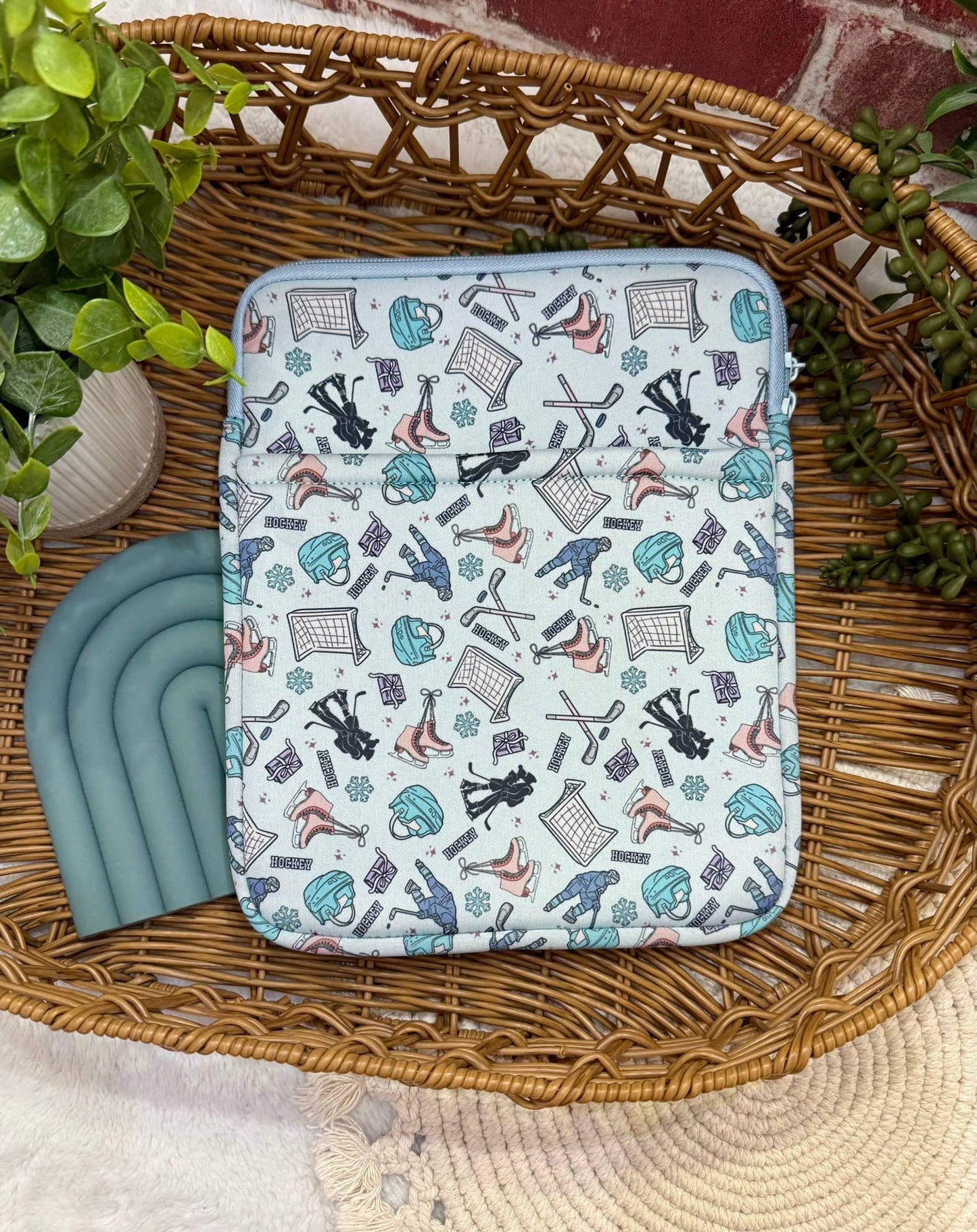 Hockey Book/Kindle Sleeve