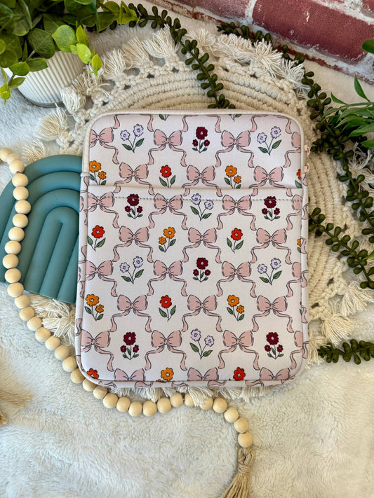 Bows and Flowers Book/Kindle Sleeve